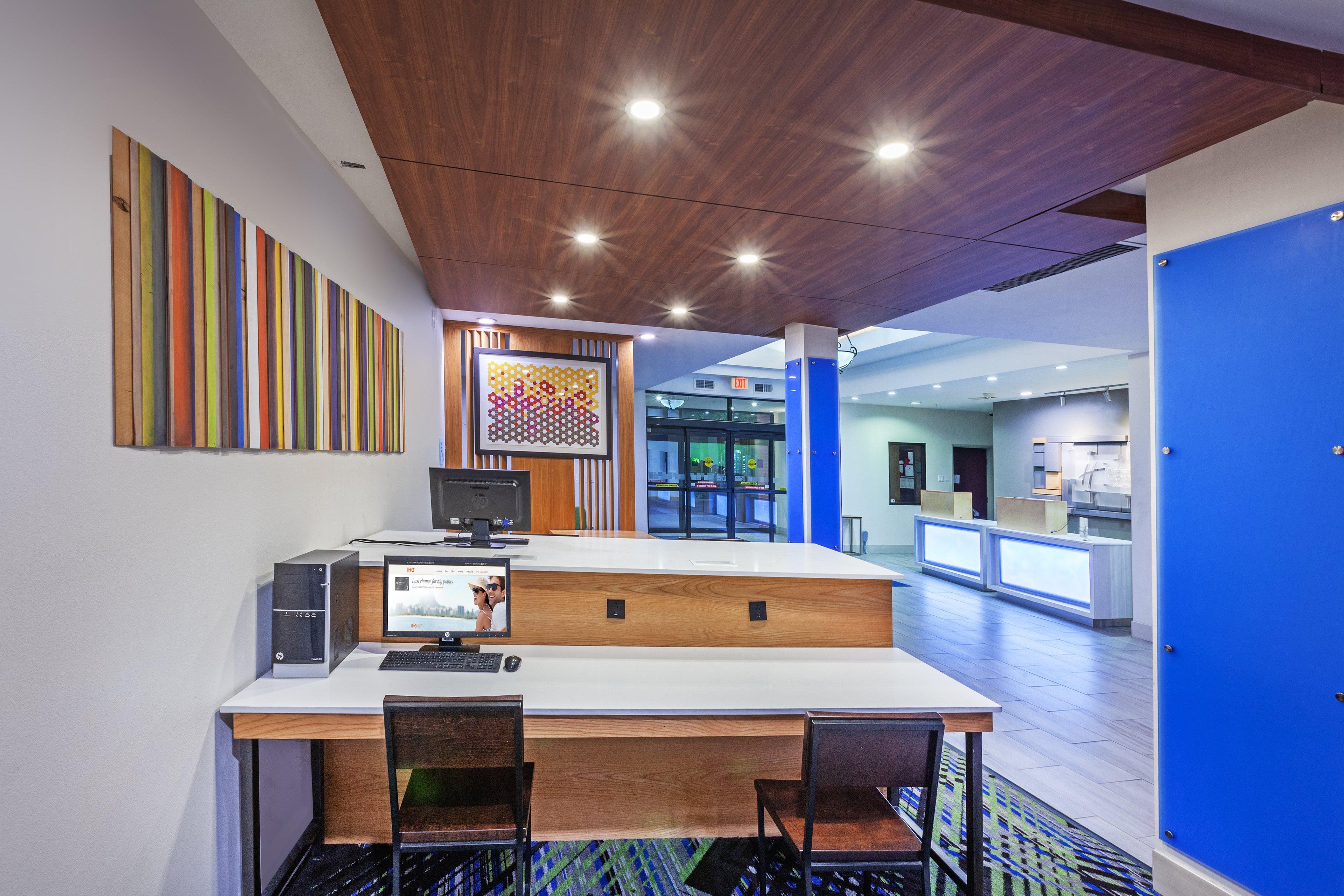 Holiday Inn Express Hotel And Suites Orange, An Ihg Hotel Extérieur photo